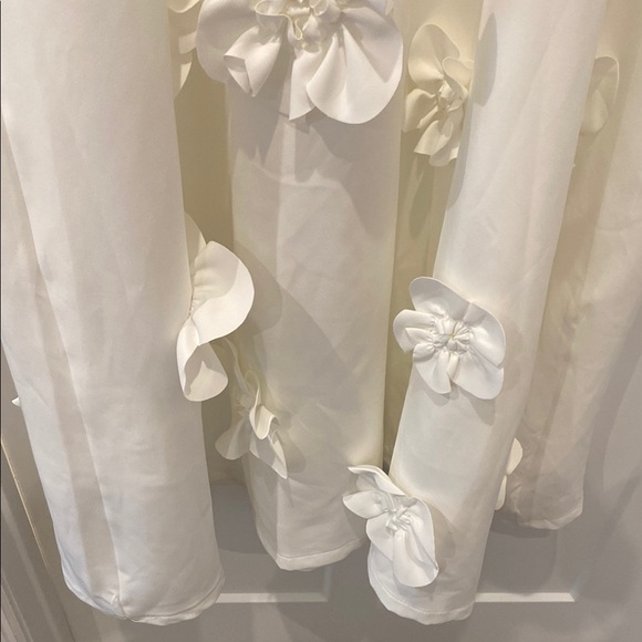 Catchall white floral dress - Picture 6 of 10